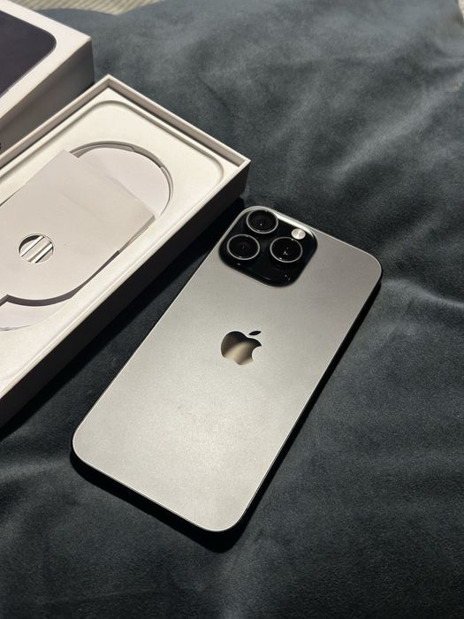 Iphone 16 Pro Max 256GB Black Titanium