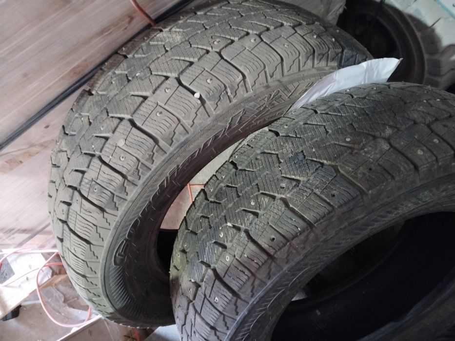 Продам резину  215 /65 R 16 С