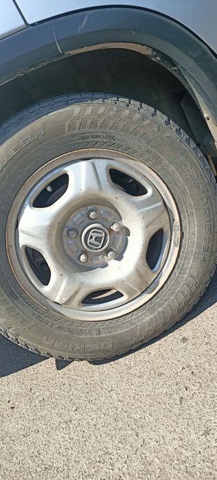 Срочно продам шины