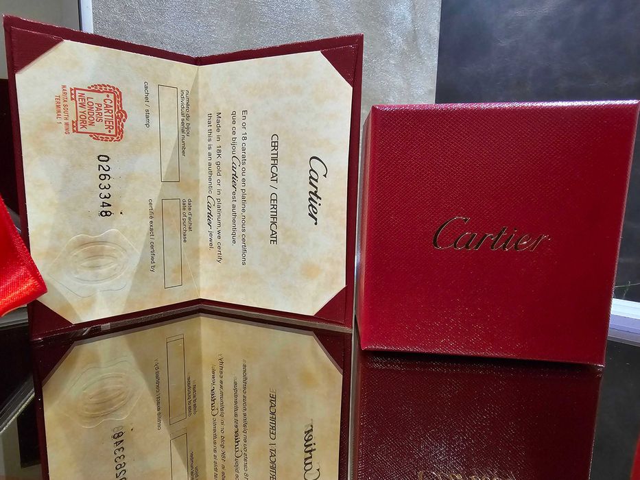 CARTIER Пълен Комплект Кутия и Сертификат за Пръстен