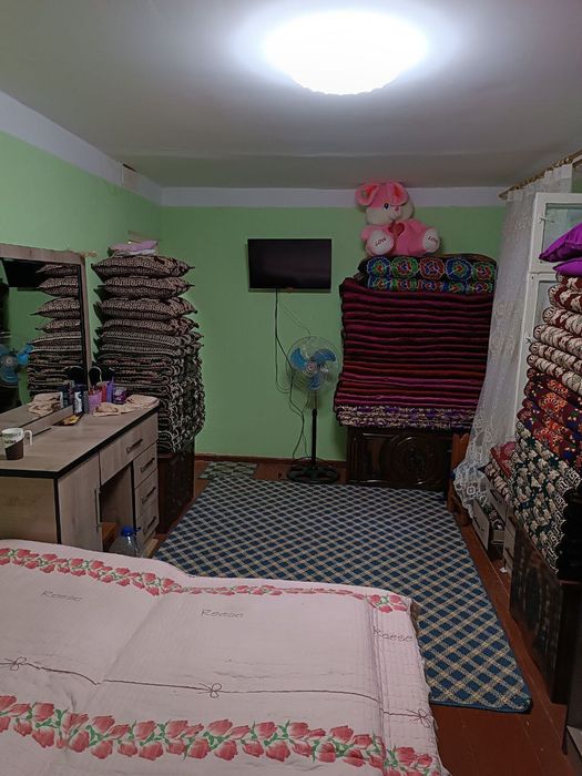 Ширин шахрида срочно уй сотилади !