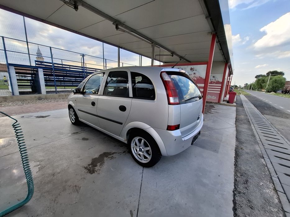 De vanzare OPEL MERIVA