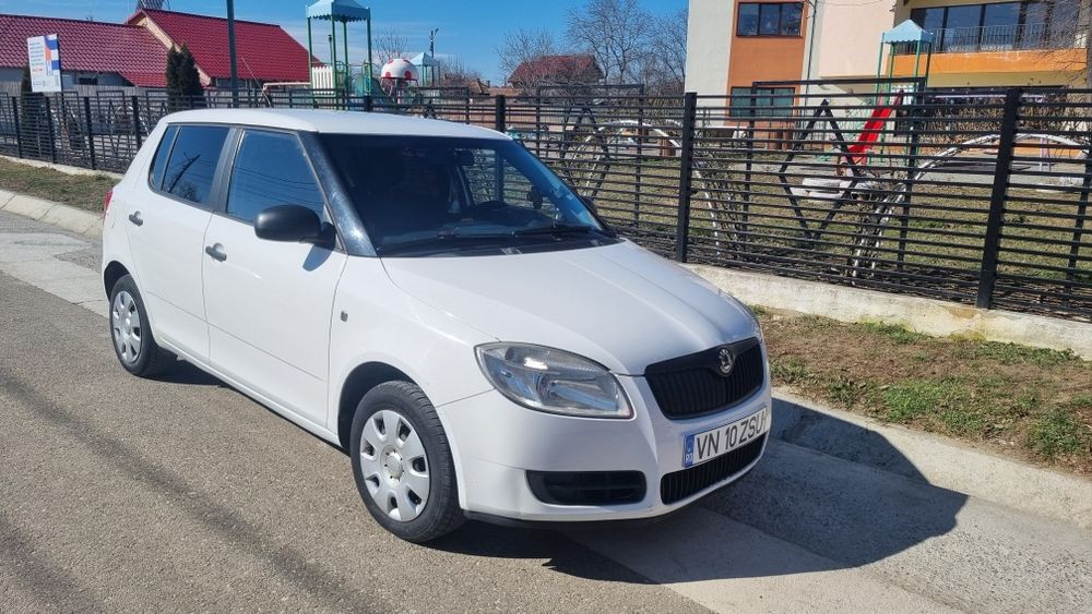 Skoda Fabia 2 benzina 1.2 km 180mii an 2009