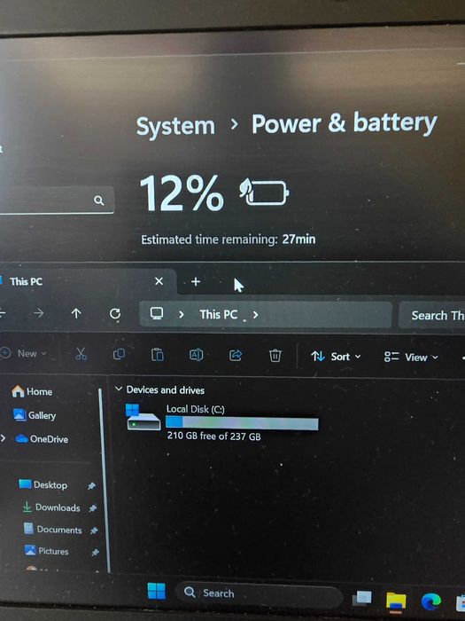 HP ENVY 13 | i7 | 8GB | 256GB |