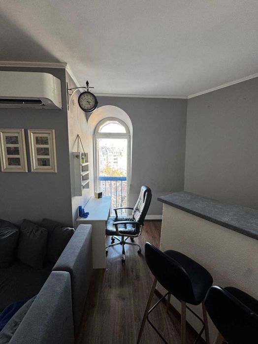 Дава се под наем Тристаен апартамент в Пловдив, Младежки Хълм - 110 кв.м за 668.1 € - Снимка #10