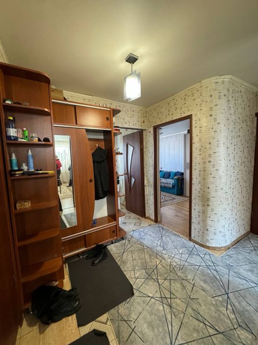 Продаю квартиру срочно!