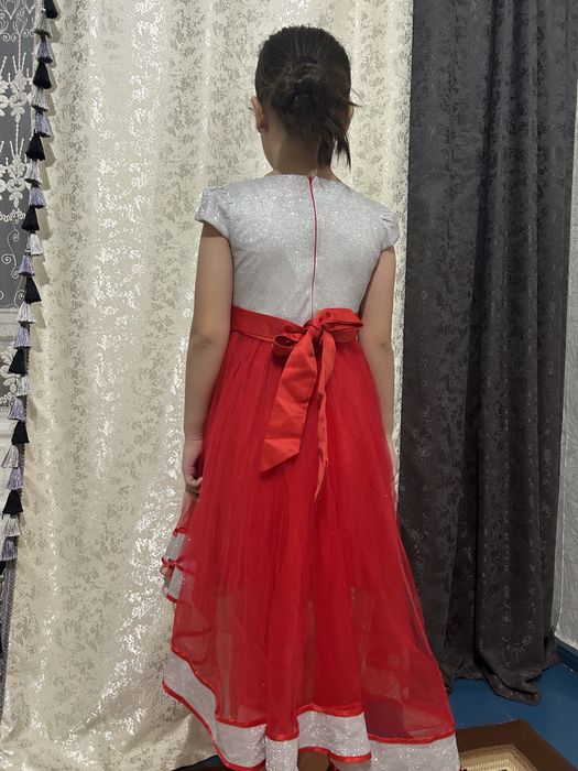 Продам платье детское