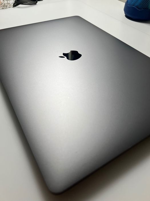 Лаптоп Apple MacBook Pro 16 A2141 (2019) Space Gray, TouchBar, i9