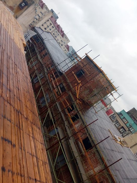 Reparatii Acoperisuri Urgente Infiltratii si Montaj Sisteme Complete