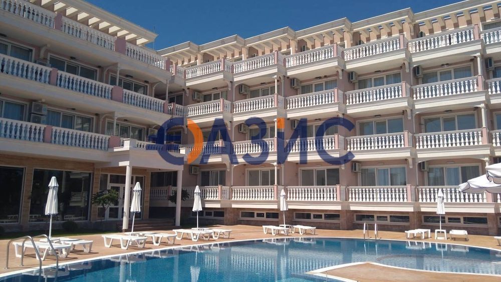 Продава се Едностаен апартамент в с. Лозенец, Област Бургас - 38 кв.м за 1631 €/кв.м - Снимка #12