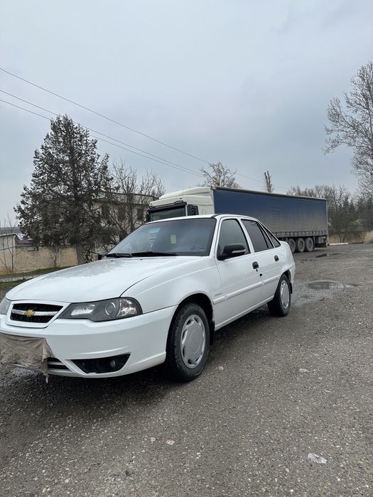 Srochni sotiladi Nexia 2 1.6 dons