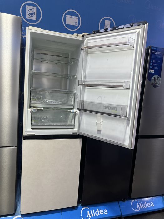 Холодильник Midea  MDRB470MIE34T
