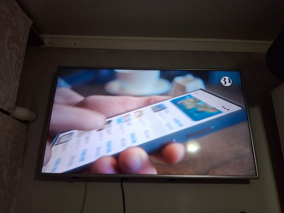 Продам KIVI Smart TV 40” (102 см)
