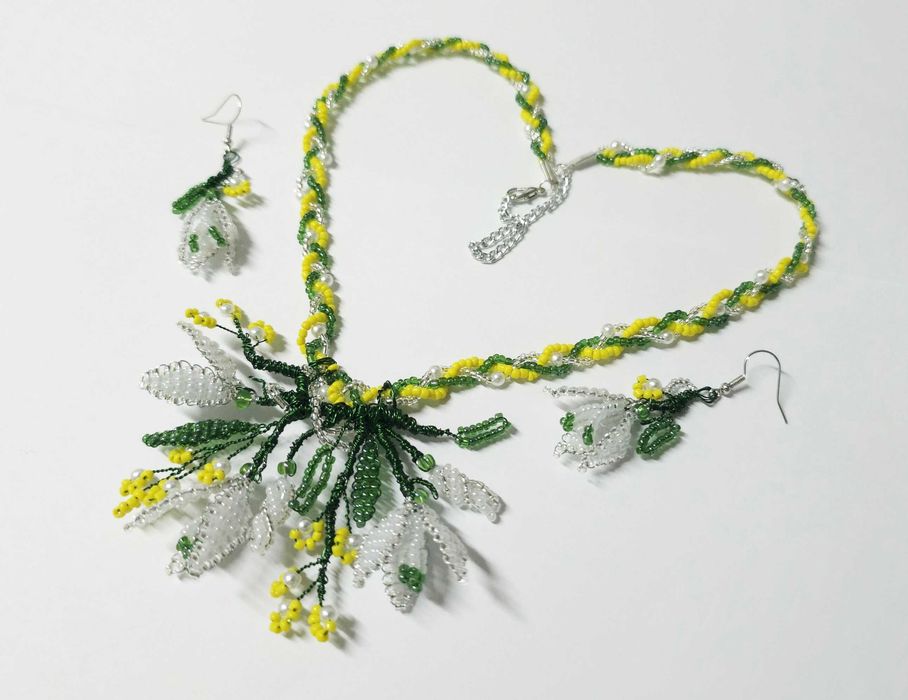 Set primavara flori ghiocei, alb, colier si cercei, martie, unicat