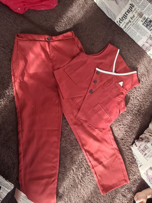 Костюм на мальчика 10-11 лет