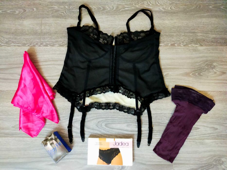 Corset lycra cu dantelă, livrare gratuită