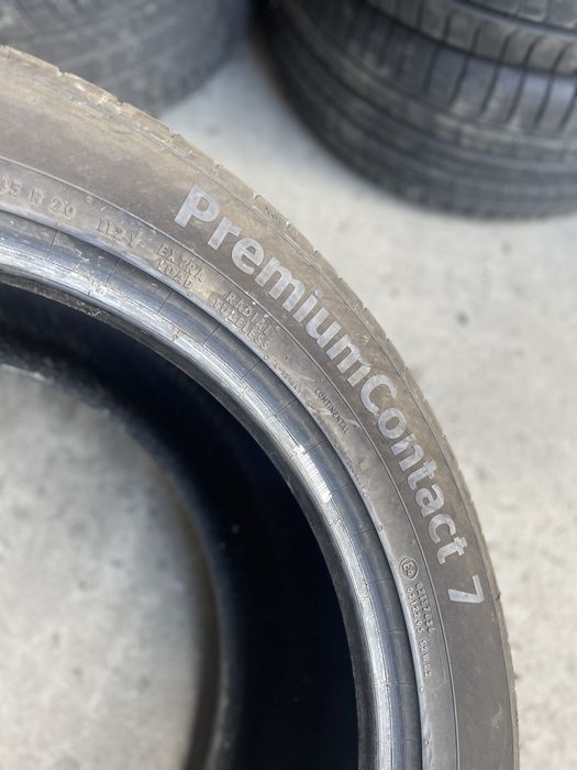 2X 285 45 20 Continental Premium contact 7