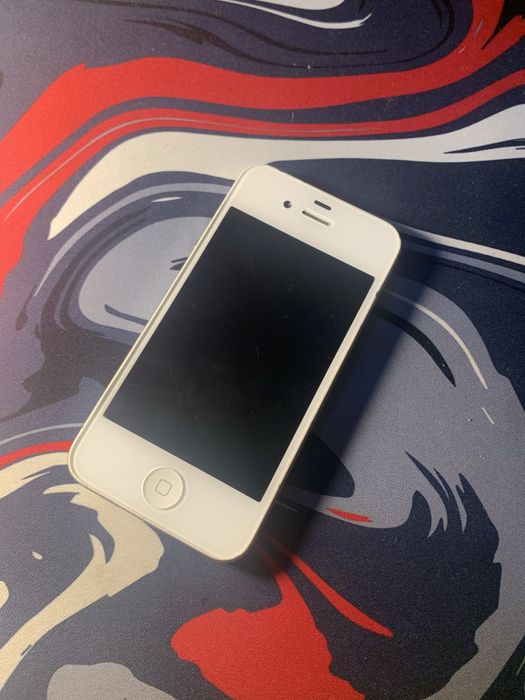 Vand iphone 4s netestat