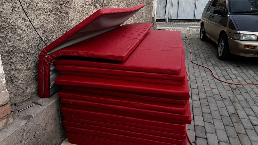 Срочно Продам татами новые