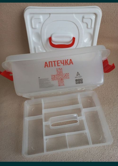 Контейнер для медикаментов