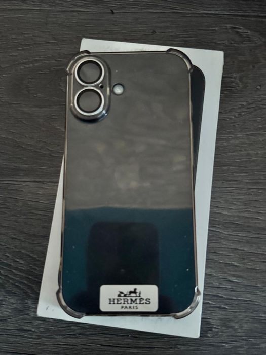 Продам iphone 16 в отличном состояний