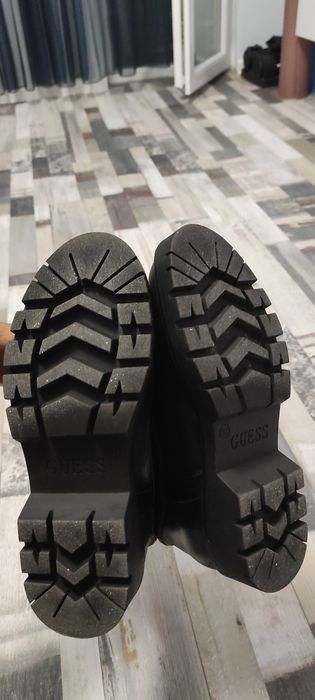 Боти Guess естествена кожа