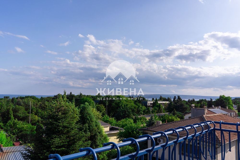 Дава се под наем Четиристаен апартамент в Варна, м-т Евксиноград - 350 кв.м за 1750 € - Снимка #11