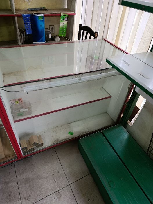 Прилавок ,полка для торговли