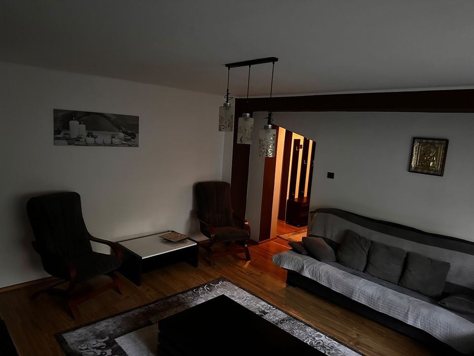 Închirieri apartament
