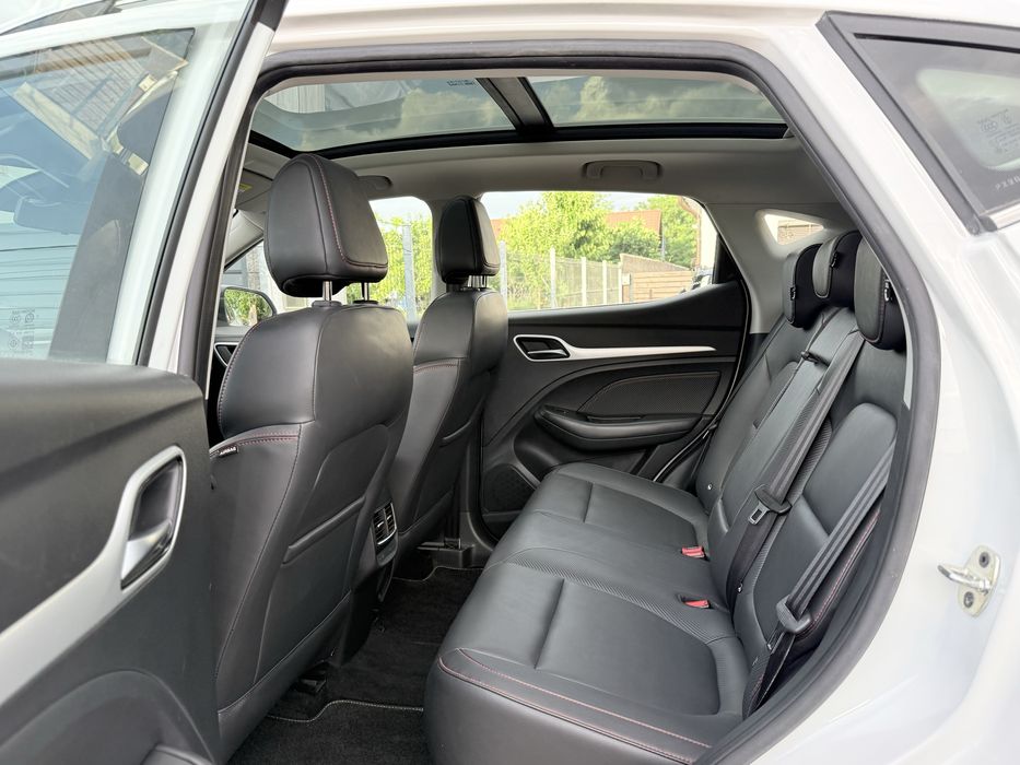 MG ZS  EV  2023  72 KW