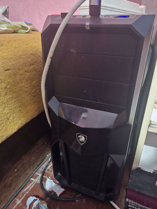 Game PC core i7 4820K, 36 GB ram,