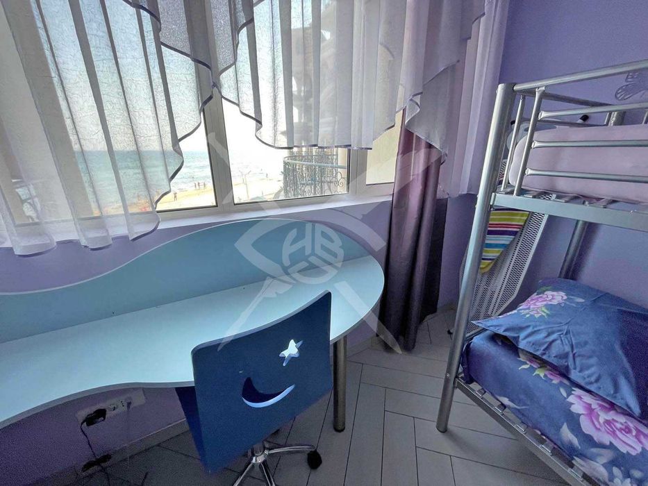 Продава се Тристаен апартамент в к.к. Елените - 100 кв.м за 1056 €/кв.м - Снимка #8