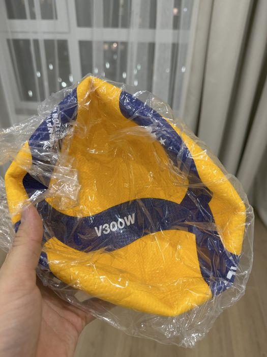 Продам мяч волейбольный