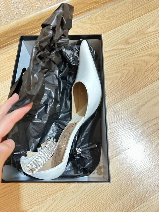 Туфли кожаные белые Gucci