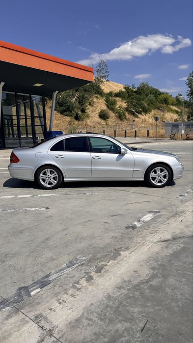 Mercedes Benz E220 CDI ELEGANCE