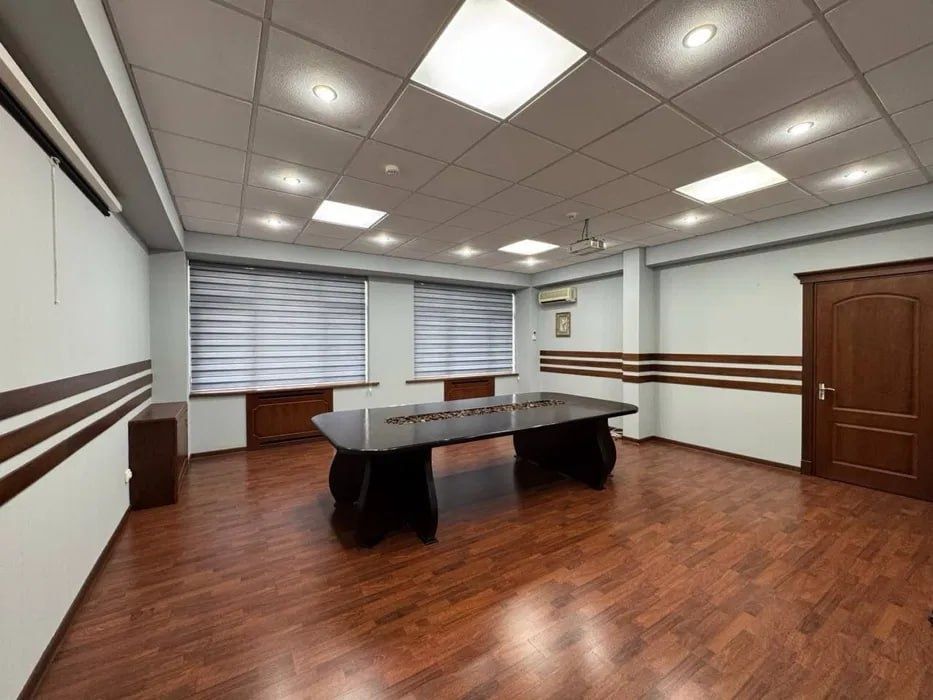 Самый центр! Офис в аренду! Под ваш бизнес, успейте снять!