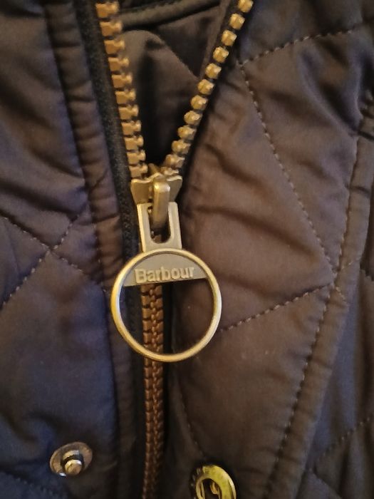 Мъжко яке и риза Barbour.