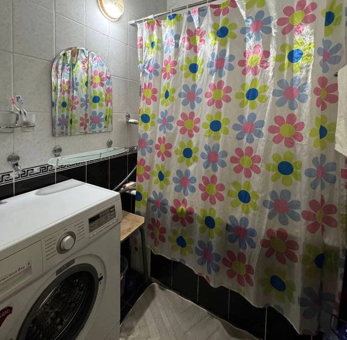 Чиланзар Цкв Рядом Метро М Улугбек 1в2/4/5 с балконом