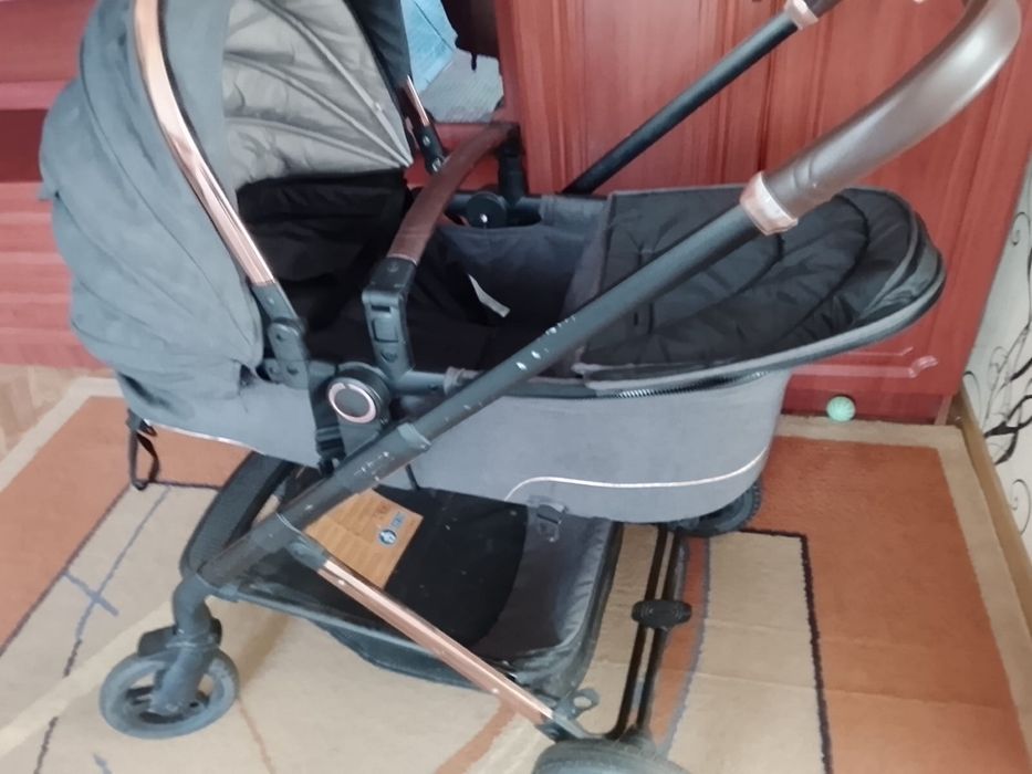 Продам детчкую каляску