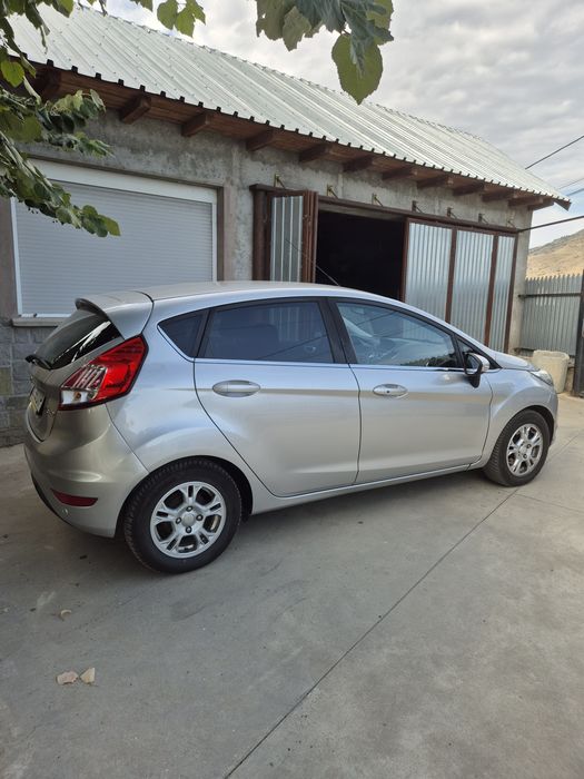 FORD Fiesta 2016 — imagine 2