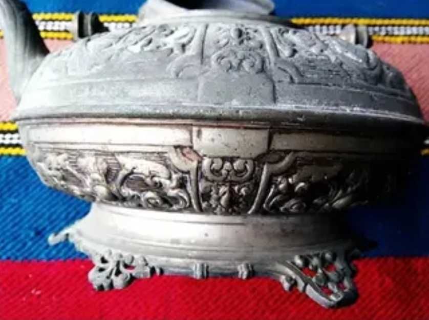 Антика 1875 год.