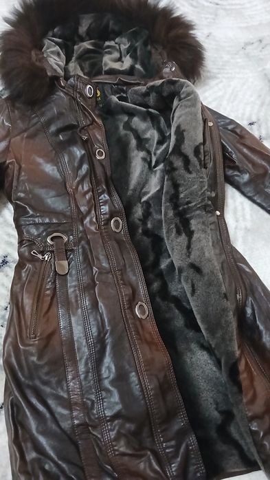 Sifatli yaxshi koja kurtka