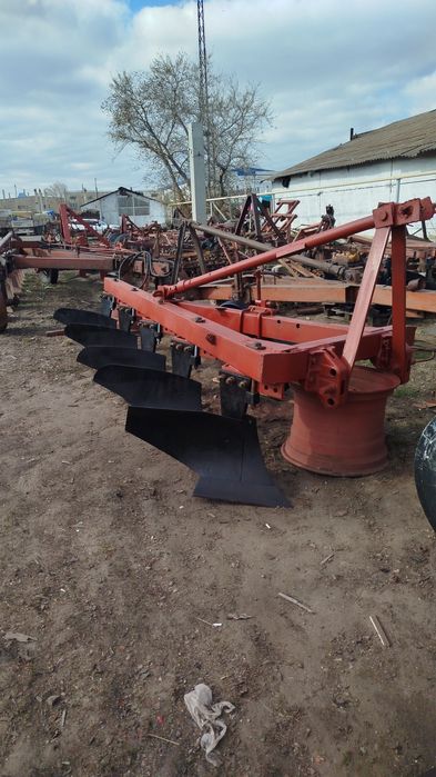 Плуг 4корп. 5 корпусный