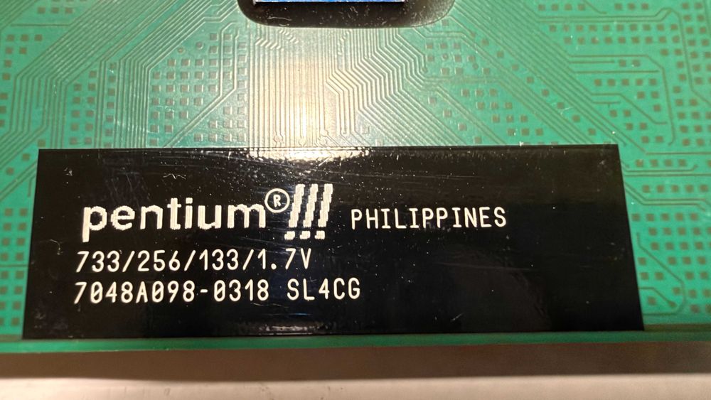 CPU Intel P3 Pentium III 733MHz socket FCPGA 370