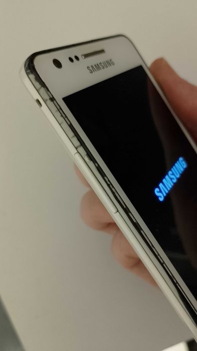 Samsung Galaxy S II Plus, бял, с оригиналната кутия