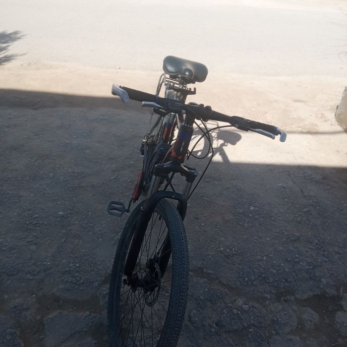 Velosiped sotiladi arzon narxda