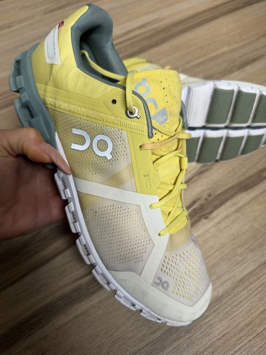 Оригинални мъжки маратонки Uq Swiss Engineering Shoes On Cloud ! 44 н