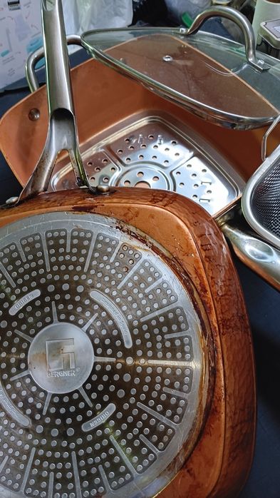 Тиган с капак незалепващ