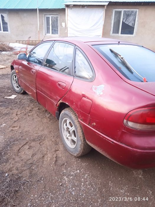 Мазда кронс 626  продам