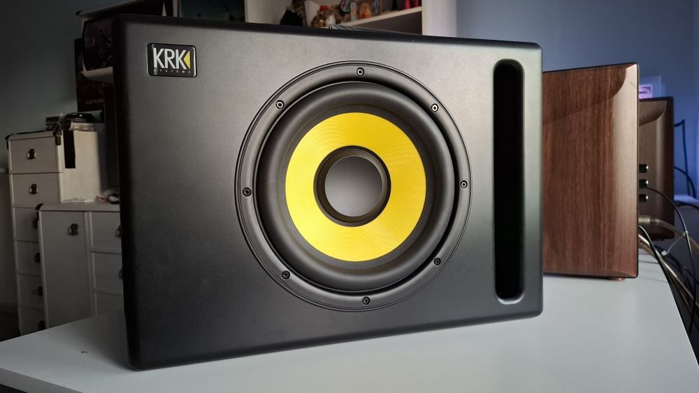 Субуфер студиен krk s10.4